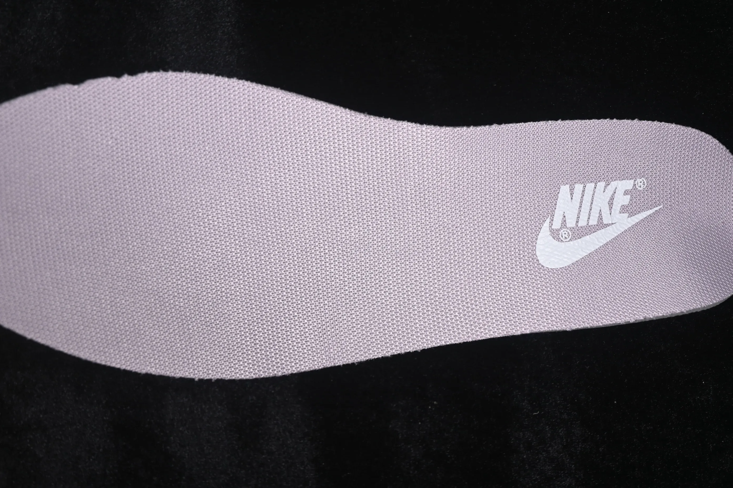 All categories Nk SB Dunk series Nk SB Dunk Low low-top sneakers Nike SB Dunk Low light pink low-top casual sneakers IM6572-103